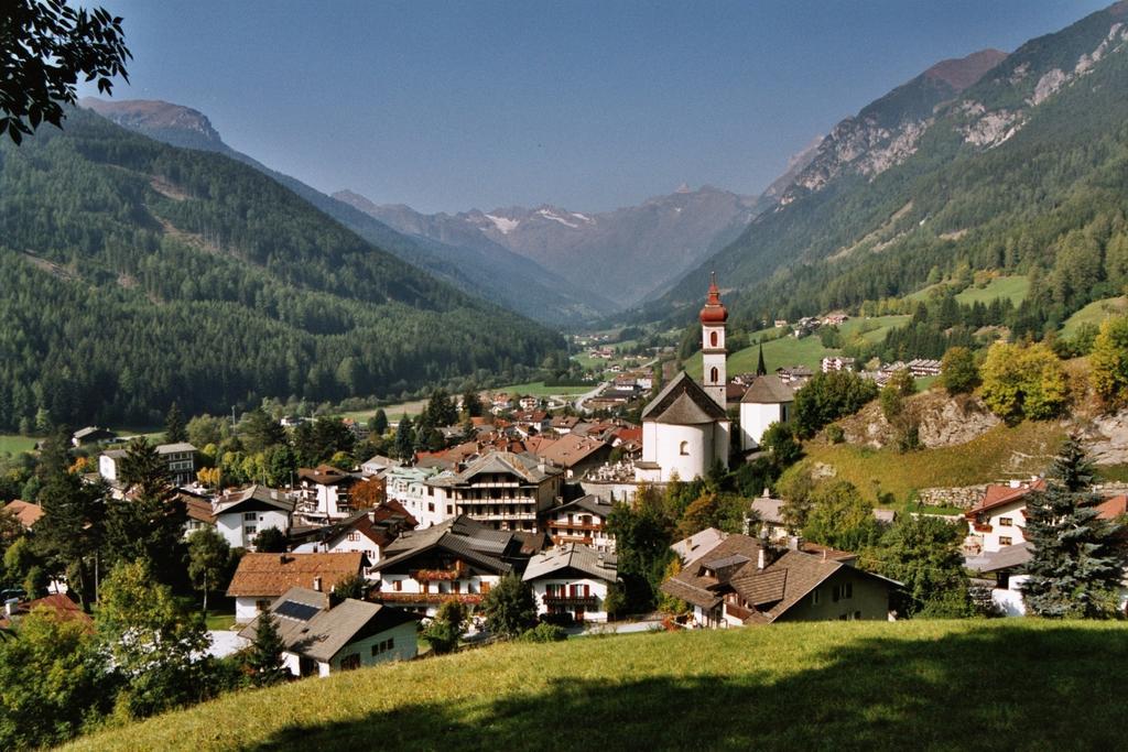Aparthotel Pichler Colle Isarco Luaran gambar