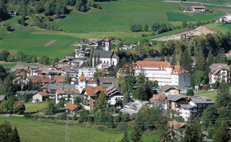 Aparthotel Pichler Colle Isarco Luaran gambar
